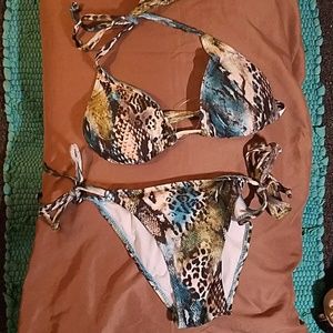 New! Women's Swimmart animal print bikini!